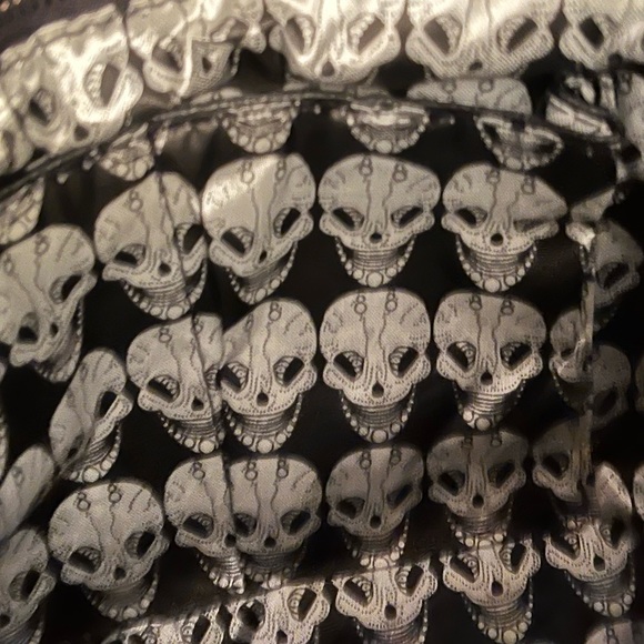 NWT SC LA Skull and Stud Rhinestone Bling Studded Crossbody … - Picture 13 of 13